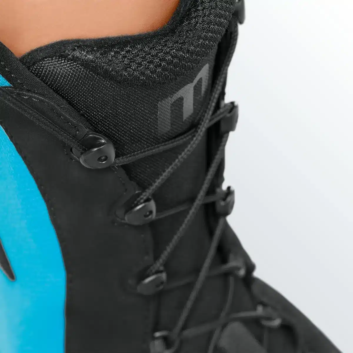 Ortótese modular para o tornozelo levamed stabili-tri