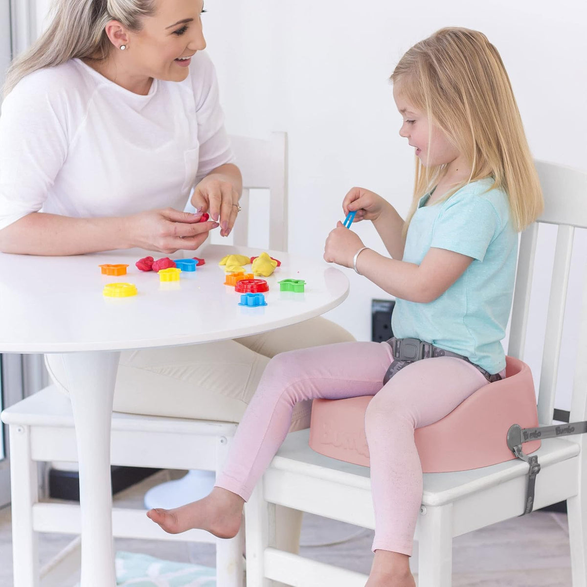 Bumbo booster seat rosa 18m+