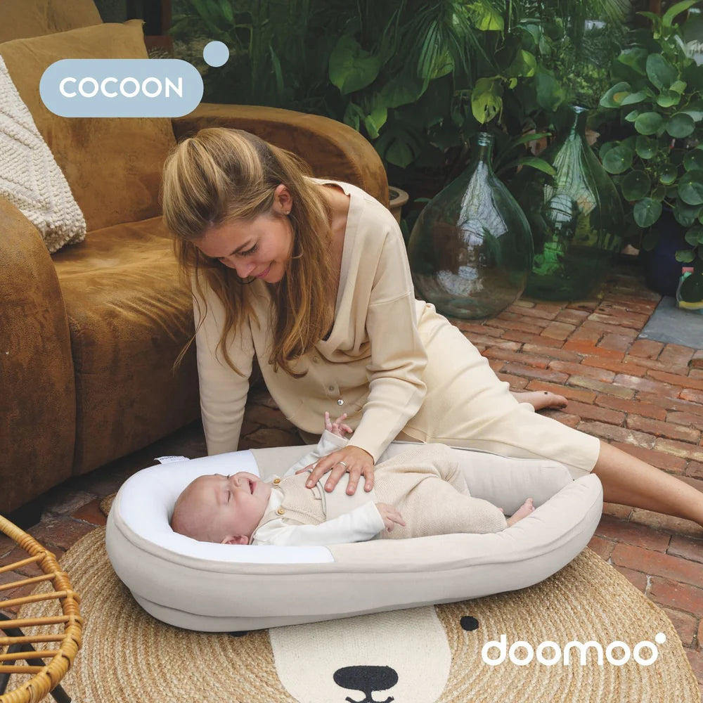 Doomoo cocoon redutor ninho areia jersey