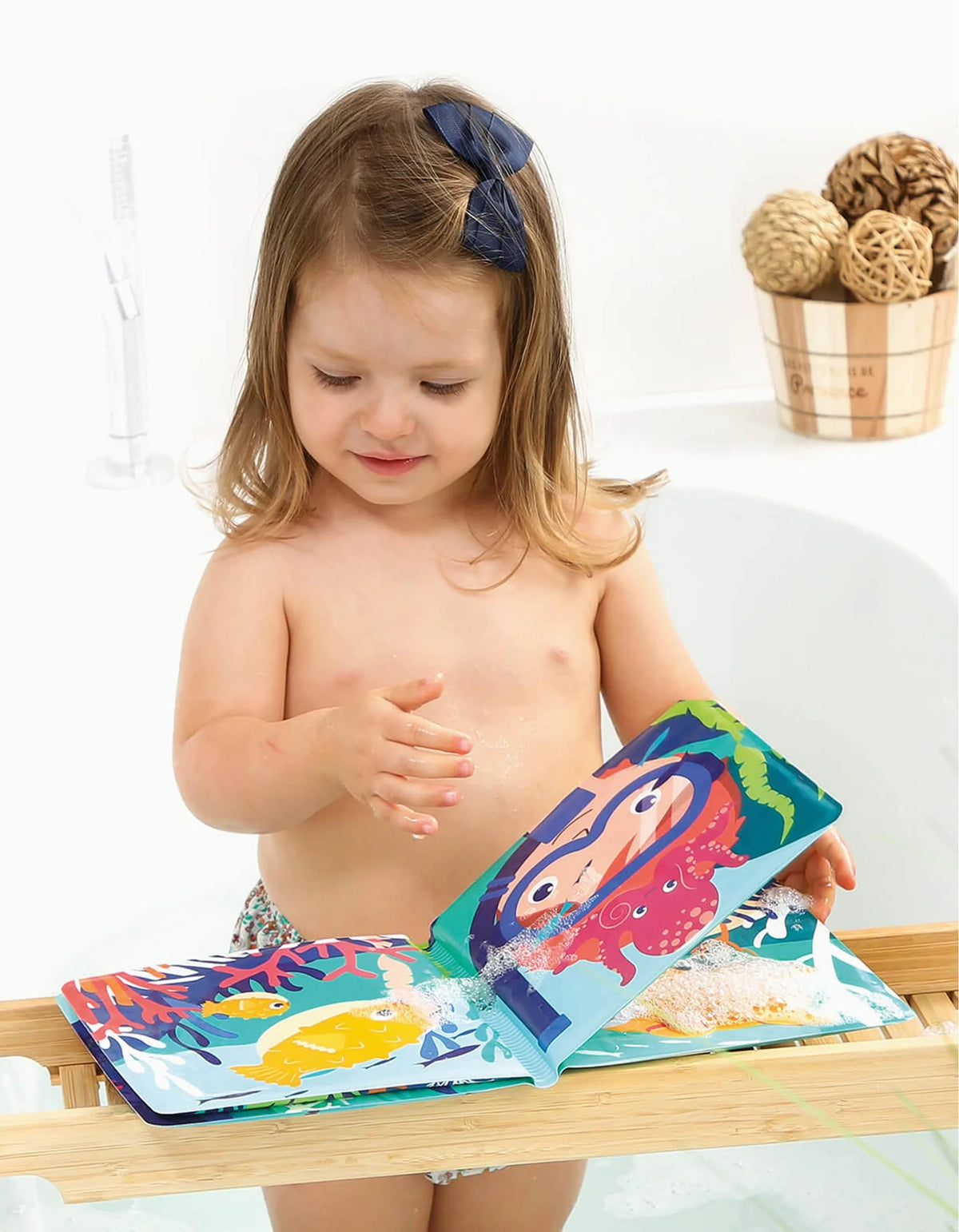 Ludi livro mágico para o banho +10 meses