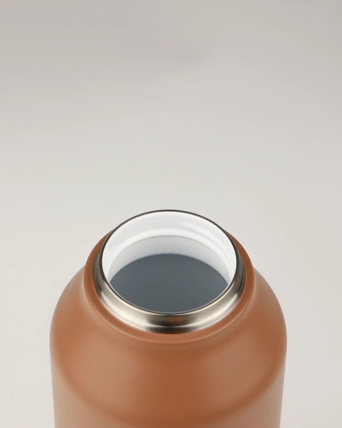 Garrafa termo runbott mii 600ml avela