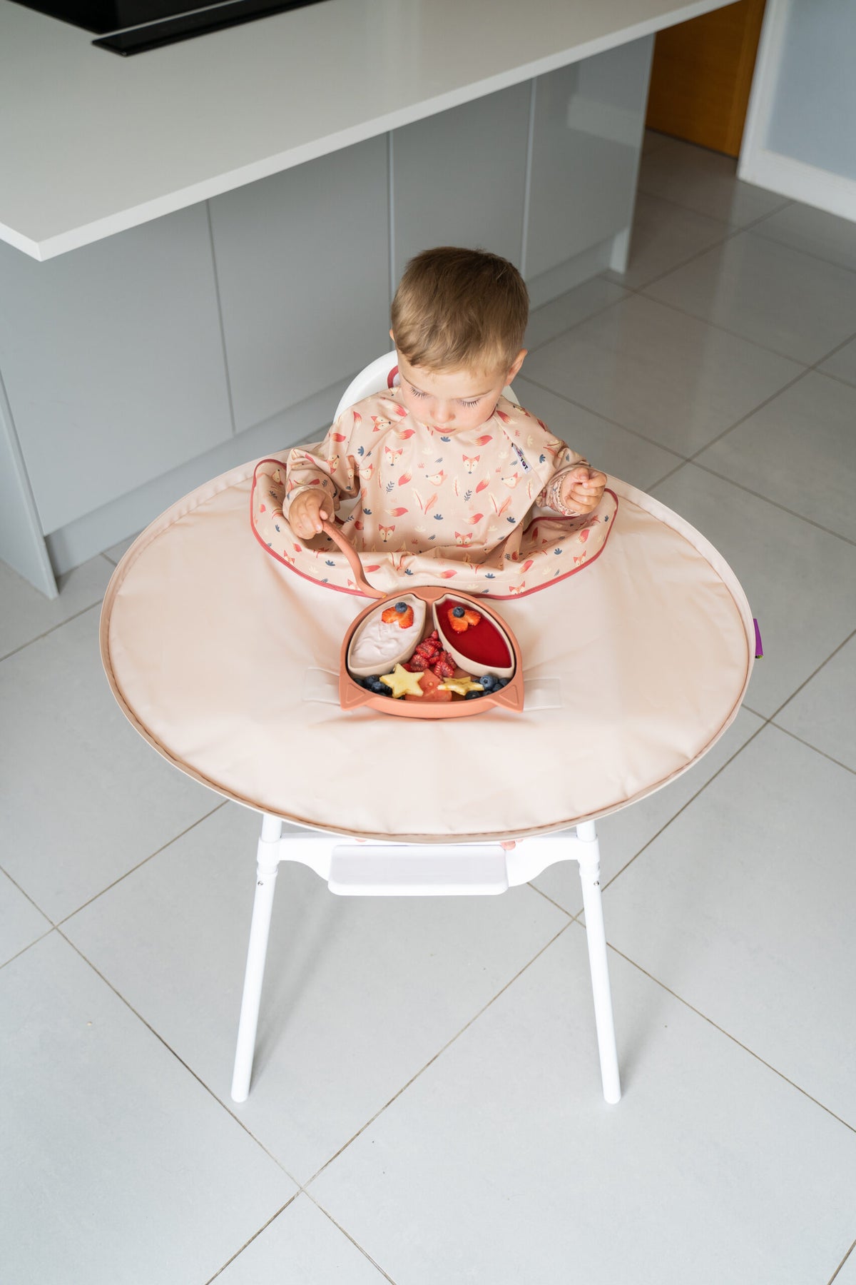 Tidy tot kit babete e tabuleiro raposas